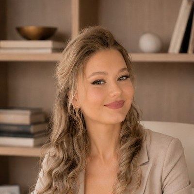 Диана Поливанова